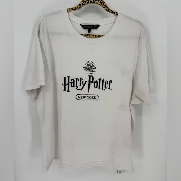 Wizarding World Of Harry Potter Tops - Harry Potter New York Exlusive white/black T-shirt